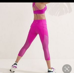 Athleta mesh contender capri